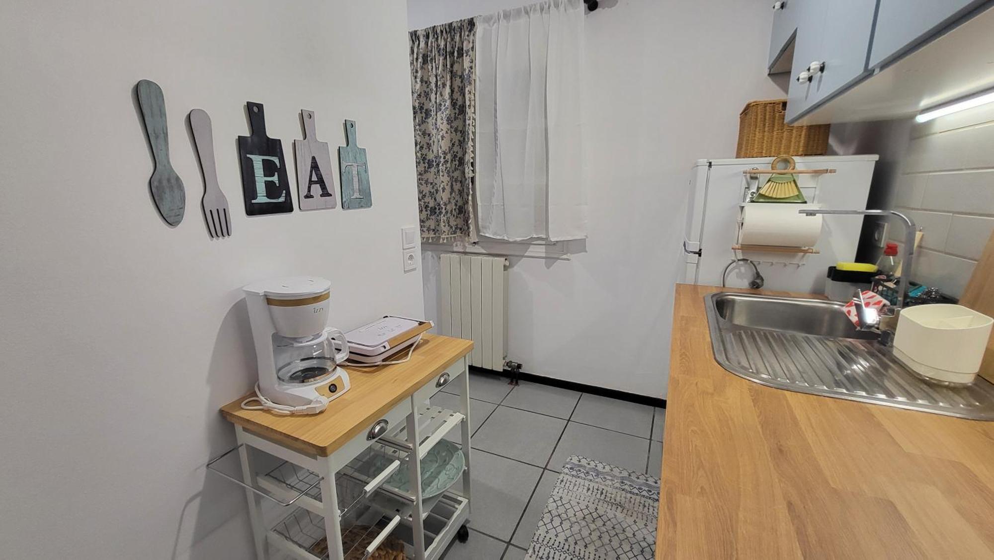 Houlia Home Διαμέρισμα Με Δωρεάν Χώρο Στάθμευσης Steniaí Екстериор снимка